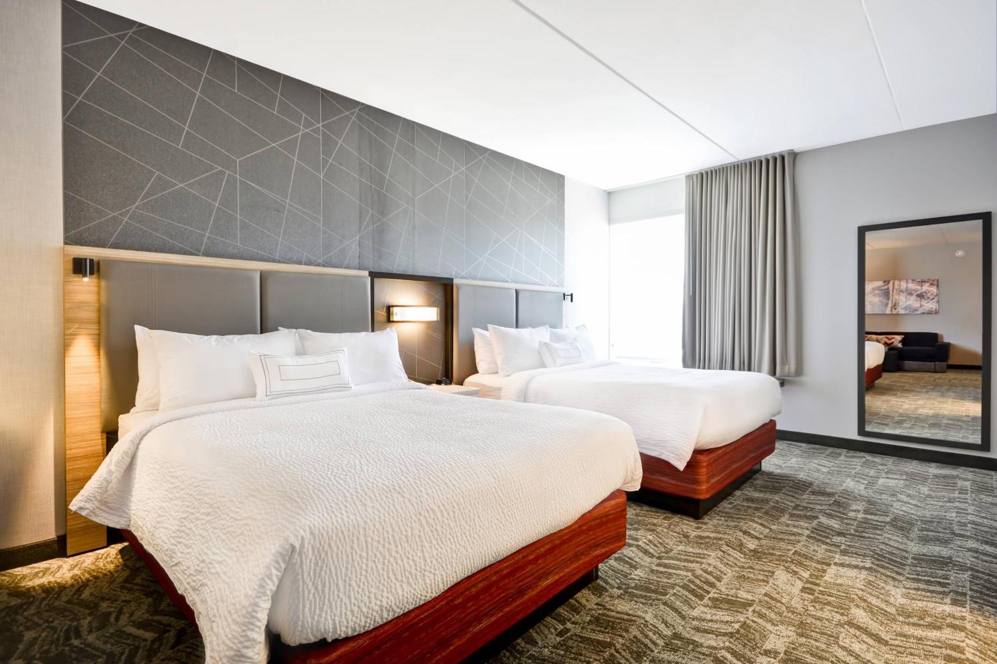 Springhill Suites By Marriott Cincinnati Blue Ash Exterior foto