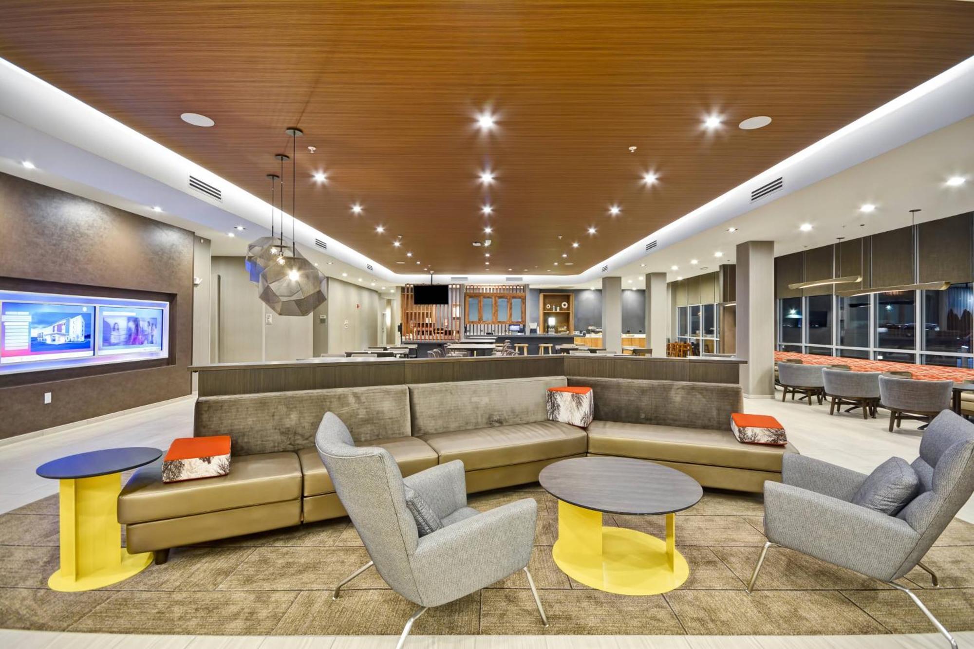 Springhill Suites By Marriott Cincinnati Blue Ash Exterior foto