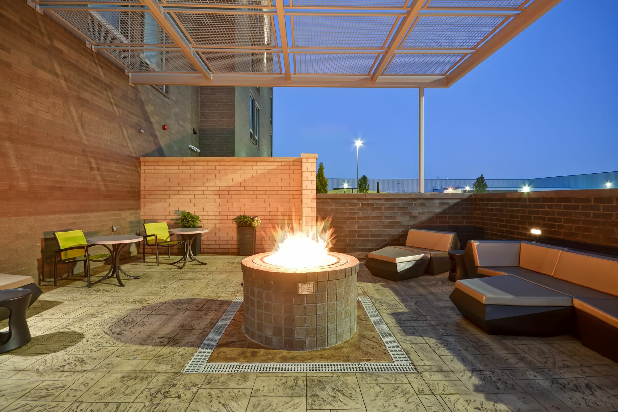 Springhill Suites By Marriott Cincinnati Blue Ash Exterior foto